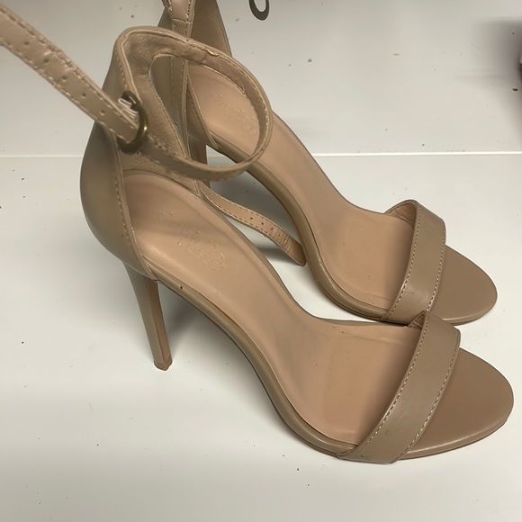 Charlotte Russe nude heels - Picture 2 of 4